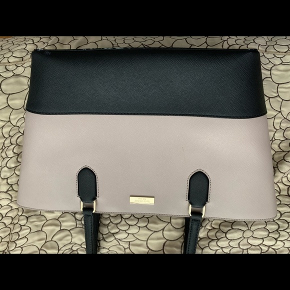 Kate Spade Hand Bag - Picture 8 of 8